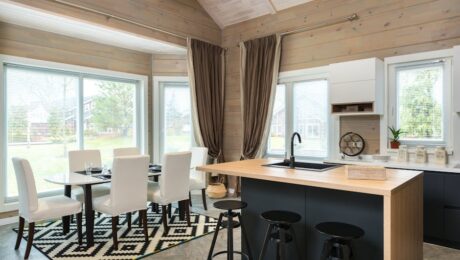 Blat śniadaniowy na parapecie: projekt, ergonomia i montaż krok po kroku