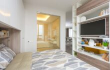 Łóżko chowane w szafie 140×200: projekt i montaż krok po kroku