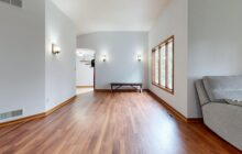 Wysokie listwy przypodłogowe MDF 10-12 cm: dobór, montaż i malowanie krok po kroku